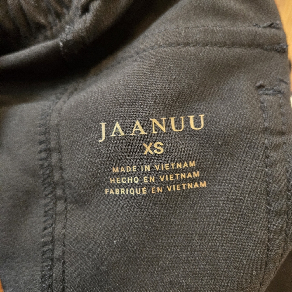 Jaanuu Black Scrub Pants Joggers Gold Zip Pockets Esthetician Nurse Scrubs XS - Picture 2 of 12